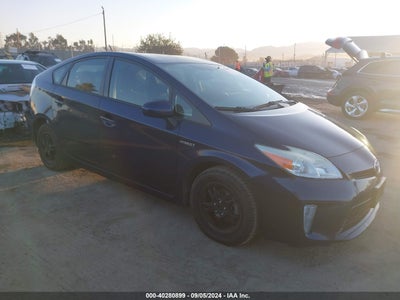 TOYOTA PRIUS 2013