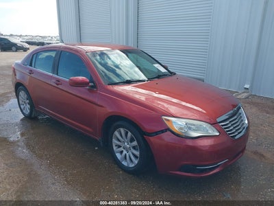 CHRYSLER 200 2011