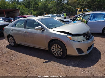 TOYOTA CAMRY 2014