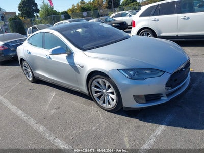 TESLA MODEL S 2015