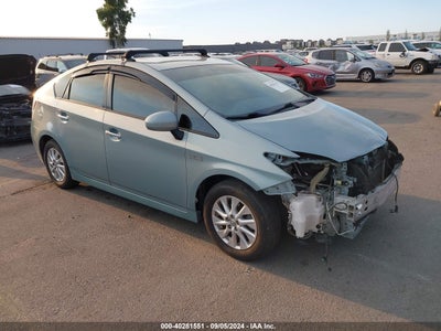 TOYOTA PRIUS PLUG-IN 2014