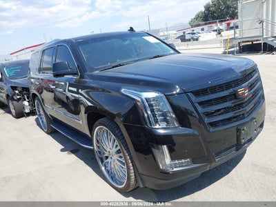 CADILLAC ESCALADE 2018