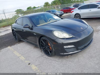 PORSCHE PANAMERA 2010