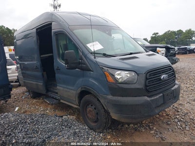 FORD TRANSIT-250 2019