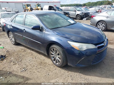 TOYOTA CAMRY 2015
