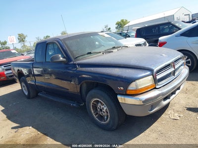 DODGE DAKOTA 2000