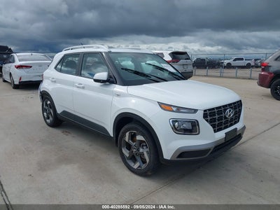 HYUNDAI VENUE 2024