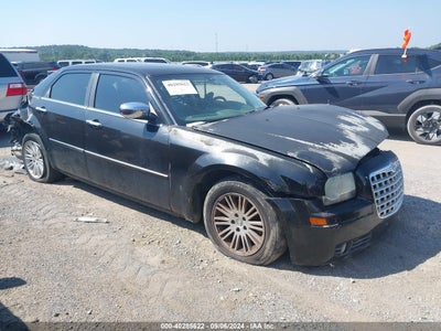 CHRYSLER 300 2010