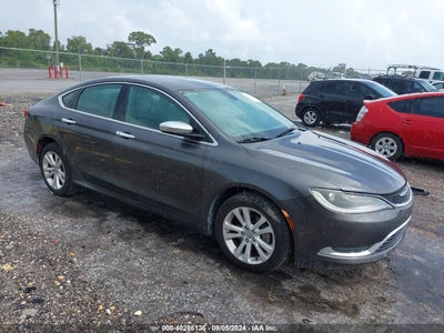 CHRYSLER 200 2016