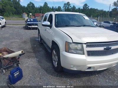 CHEVROLET AVALANCHE 1500 2010