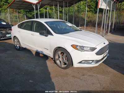 FORD FUSION HYBRID 2017
