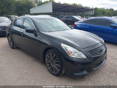 INFINITI JOURNEY 2013