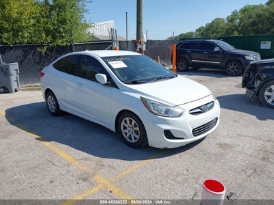 HYUNDAI ACCENT 2013