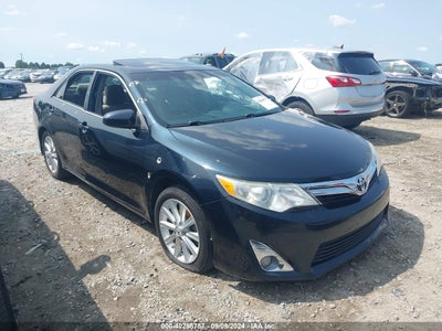 TOYOTA CAMRY 2013