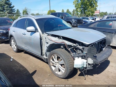 INFINITI FX35 2012