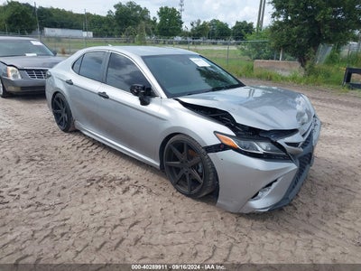 TOYOTA CAMRY 2019