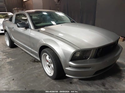 FORD MUSTANG 2009