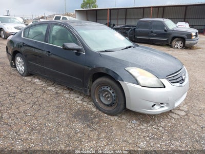 NISSAN ALTIMA 2010
