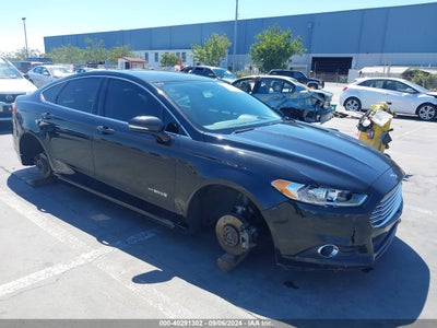 FORD FUSION HYBRID 2014