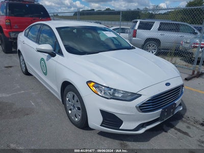 FORD FUSION 2019
