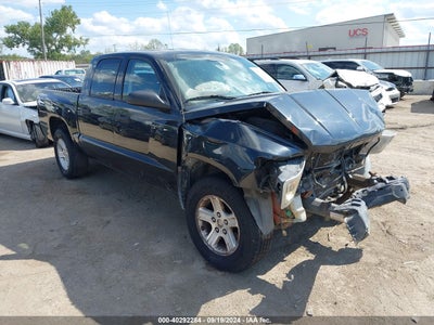 DODGE DAKOTA 2010