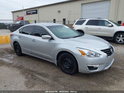 NISSAN ALTIMA 2015