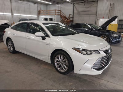 TOYOTA AVALON 2021