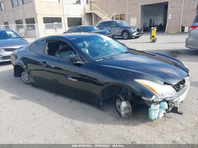 INFINITI G37 2013