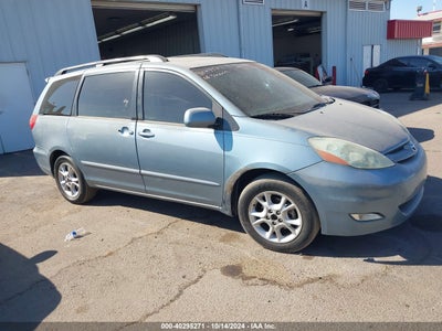 TOYOTA SIENNA 2006