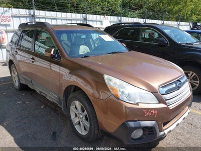 SUBARU OUTBACK 2013