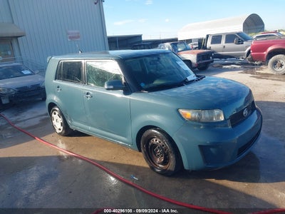 SCION XB 2010