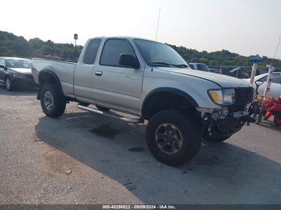 TOYOTA TACOMA 2000