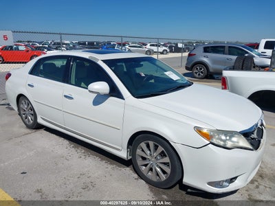 TOYOTA AVALON 2011