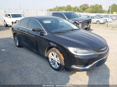 CHRYSLER 200 2015