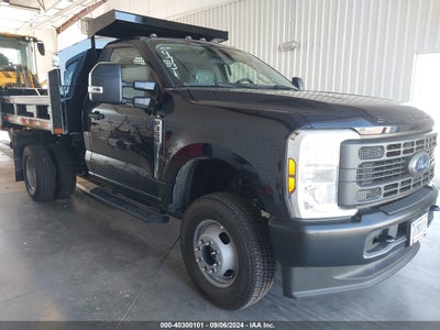 FORD F-350 CHASSIS 2024