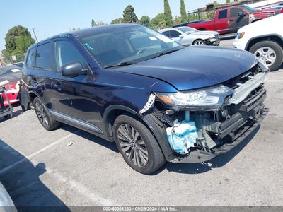 MITSUBISHI OUTLANDER 2019
