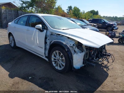 FORD FUSION HYBRID 2019