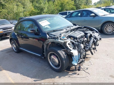 VOLKSWAGEN BEETLE 2016