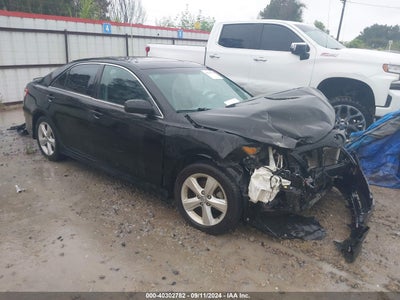 TOYOTA CAMRY 2011