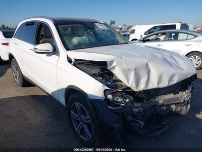 MERCEDES-BENZ GLC 300 2022