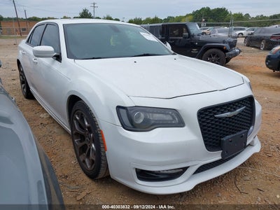 CHRYSLER 300 2017