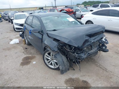 VOLKSWAGEN GOLF 2015