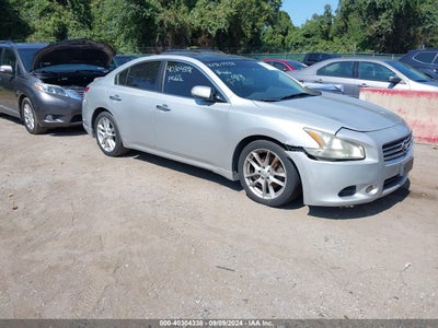 NISSAN MAXIMA 2011