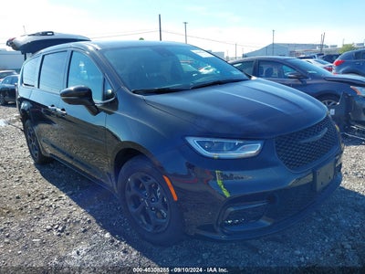CHRYSLER PACIFICA HYBRID 2023