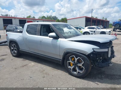 RIVIAN R1T 2022