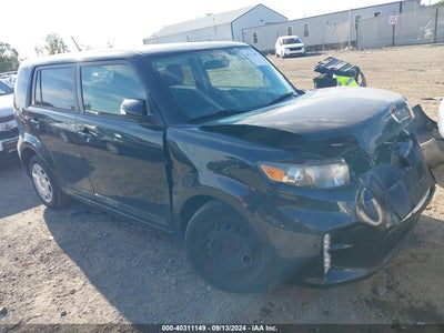 SCION SCION XB 2014