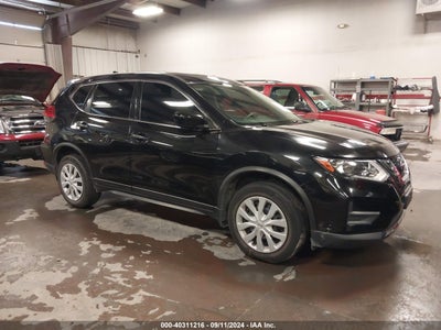 NISSAN ROGUE 2017