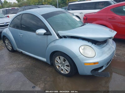 VOLKSWAGEN NEW BEETLE 2009
