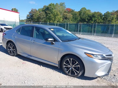 TOYOTA CAMRY 2019