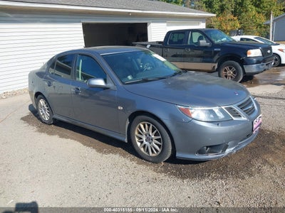 SAAB 9-3 2010